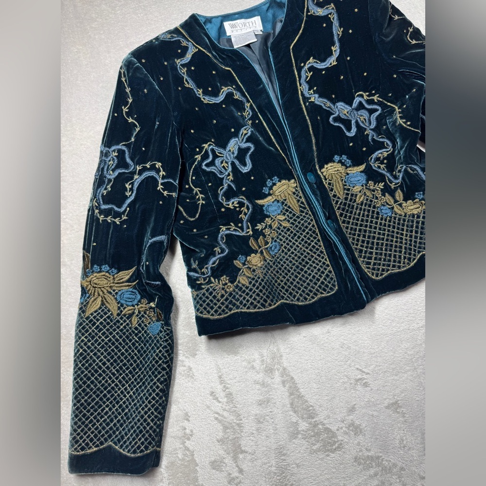 Vintage Worth Silk Blend Dark Teal Velvet Embroidered Celestial Blazer Size 4P - Picture 3 of 17